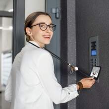 1 pieza Cordón desprendible para maestros con carrete retráctil para tarjetas de identificación, cordón para teléfono con anillos de llave dorados, cordón para llaves para trabajadores de oficina, mujeres - Multicolor - Ver 4