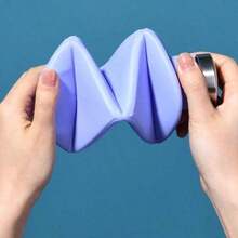 Reusable & Portable Collapsible Water Bottle/Cup (With Leak-Proof Valve) Silicone Foldable Travel Bottle.Upgraded Design: An Ideal Choice For Fitness, Camping, Hiking, Travel, And Various Sports - Lightweight And Durable(Dark Gray) - 紫色 - 查看 7