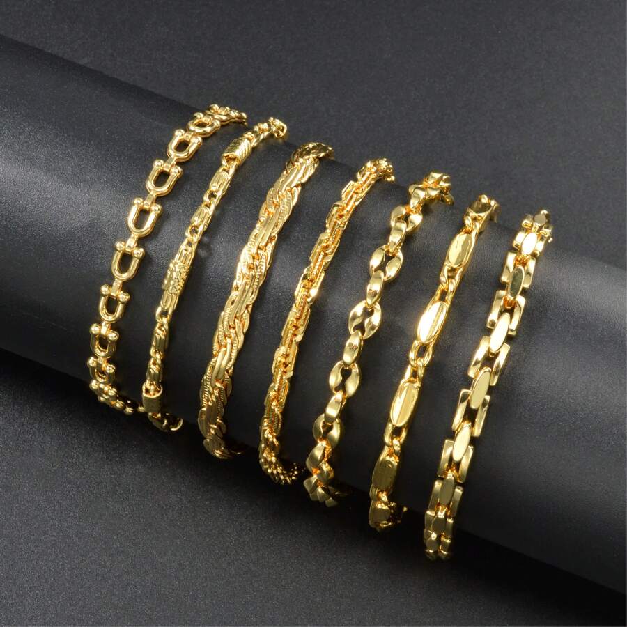 Pulsera de cobre chapada en oro de 18K con múltiples elementos de estilo retro simple para mujer, para uso diario y fiestas, pulsera con diseño de capas, regalo - Dorado - Ver 1