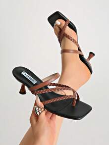 5cm New Colorblock Minimalist Wedge Thong Sandals, Women's Open Toe High Heels For Summer 2025,Kitten Heels,Flip Flops - Brown - View 2
