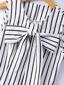 Vestido mini elegante sin mangas con cuello redondo, lazo en la cintura y lazada para mujer - Blanco y Negro - Ver 3