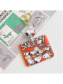 SNOOPY 主題多功能卡夾鑰匙圈，附生動卡通圖案，多色可選（奶油色與撞色）。硬質材質耐壓耐衝擊。整合身分證卡槽、公車卡槽與鑰匙圈，適合學生宿舍、通勤與辦公室使用。適合作為聖誕禮物與情侶小禮，實用且多功能。 - 彩色 - 查看 3