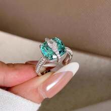 Mint Mambo Glittering Square Sugar  Ring, Vintage Heavy Industry High-End Elegant Skin-Brightening Index Finger Ring - 白K/薄荷曼波方糖戒指 - 查看 3