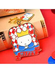 MIFFY 官方授权的米菲兔可爱挂件——超级可爱的卡通生日礼物，非常适合作为精致的钥匙扣或包包配饰。 - 馬戲團金屬掛件-70週年版米菲 - 查看 9