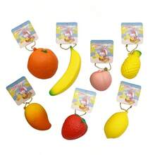1 pieza Llavero de conejo café esponjoso de simulación de fruta pequeña, de PU suave, de recuperación lenta, con forma de fresa y durazno, para alivio del estrés, de alta apariencia, para apretar y descompresión, regalo para escritorio de oficina - Multicolor - Ver 2