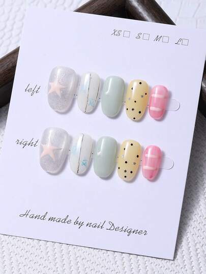 Bộ 10 móng giả ngắn hình bầu dục thủ công theo phong cách Y2K nhiều màu sắc và họa tiết ngôi sao năm cánh lấp lánh gradient được vẽ tay. Bao gồm 1 miếng gel dẻo và 1 dũa móng. Hoàn hảo cho sử dụng hàng ngày cũng như trang phục dự tiệc lễ hội âm nhạc Coachella, móng giả dán và các sản phẩm chăm sóc móng.