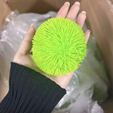 1个软萌毛球减压玩具,生日/开学/复活节/圣诞节/派对礼物 - 彩色 - 查看 4