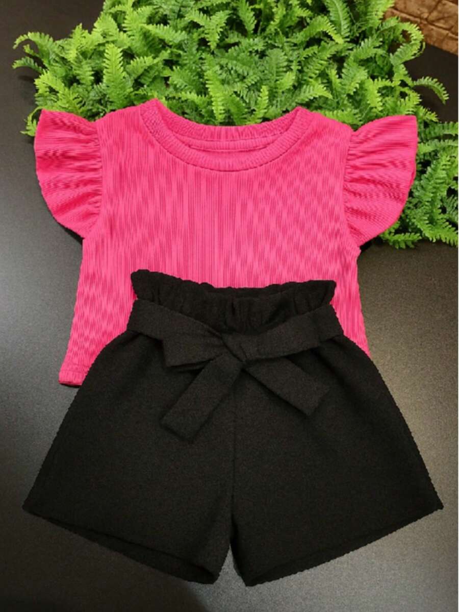 Children's And Teen Set: Cropped Blouse With Ruffles And Ribbed Detail + Linen Clochard Shorts. 2-Piece Set For Girls And Teenagers CJI033 - 黑色和泡泡糖粉紅色 - 查看 1