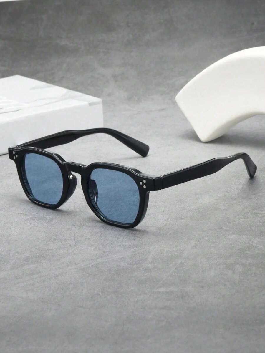 Óculos unissex de armação oval pequena e estilo minimalista, ideais para dirigir, viajar, uso casual, praia, atividades ao ar livre, esportes e uso diário. - filme azul com moldura preta - Ver 1