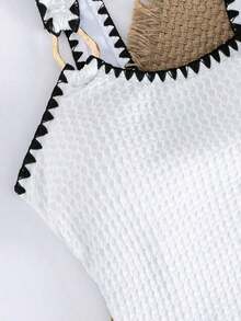 Mono de baño bohemio para mujer, textura tejida marrón con bordes de crochet, diseño de tirantes ajustable, ideal para playa, piscina y vacaciones tropicales - Blanco - Ver 4
