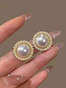 1 Pair Women's Elegant Baroque Faux Pearl Clip-On Earrings, Jewelry With High-End Feel For Women, Earrings - White - View 4