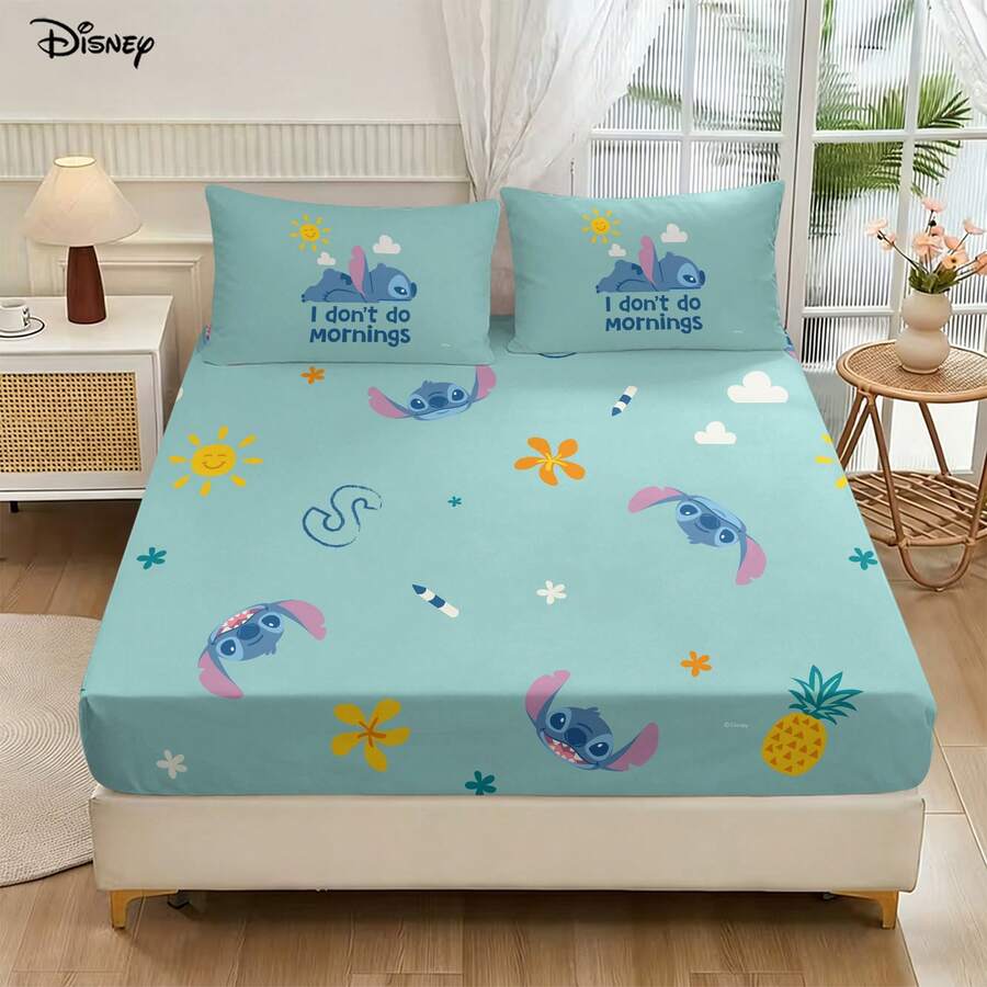 Bộ 3 món Disney Lazy Stitch họa tiết hoa dứa, ga trải giường và 2 vỏ gối, màu xanh nhạt ấm áp, tạo cảm giác thư giãn cho phòng ngủ. - Bộ ga trải giường vừa vặn - Xem 1