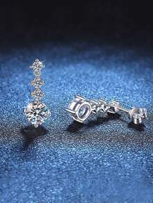 BLOVEMEE Bộ 2 bông tai bạc 925 cao cấp, đính 2 viên đá Moissanite 1 carat, thích hợp cho nữ giới đeo hàng ngày, dự tiệc, lễ hội, Ngày Valentine, Ngày của Mẹ, Giáng sinh, Sinh nhật, Năm mới, Quà tặng trang sức kỷ niệm ngày cưới. - Bạc - Xem 2