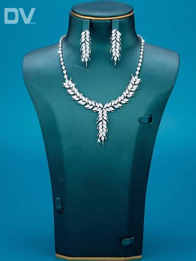 DV JEWELRY Bộ 3 món trang sức mạ vàng trắng đính đá Cubic Zirconia sang trọng, gồm dây chuyền và bông tai, món quà cưới, kỷ niệm thanh lịch.