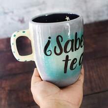 Taza Capuchino "¿Sabes cuánto te quiero?(Adentro) Te quiero hasta la luna"| Taza para Café| Regalo Amor, Amistad, Familia| 375ml Cerámica Artesanal Hecho en México - 1 - Ver 7
