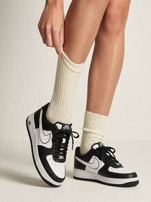 Black/Black/White