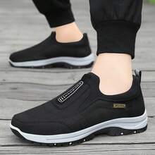 Sepatu Olahraga Luar Ruangan Slip-On Pria, Sepatu Hiking Anti Selip yang Nyaman & Tahan Lama - Hitam - View 5