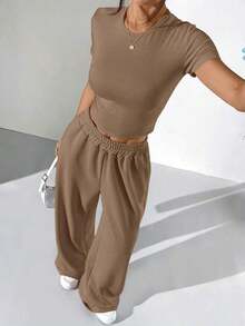 Conjunto de dos piezas básico  2026: camiseta corta ajustada manga corta + pantalón ancho holgado negro, ideal para verano y uso diario casual - Café integral - Ver 12