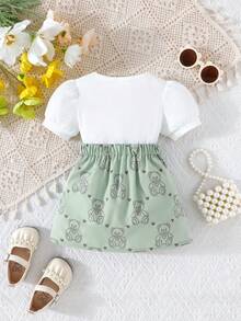 2 pezzi/Set Outfit stile dolce per bambine, Top a costine lavorato a maglia con decorazione a fiocco e stampa a cuore + Gonna plissettata in tessuto, Maniche a palloncino, Gonna plissettata a-line, Estate - Verde - Visualizzare 4