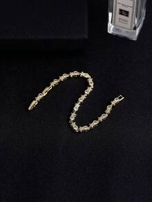 1 chiếc vòng tay bằng đồng mạ vàng đính đá Zirconia hình ngôi sao, trang sức tối giản, thanh lịch, cá tính, dành cho cả nam và nữ. - Vàng - Xem 3