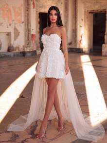 Elegant Mini Wedding Dress, Adorned With Delicate 3D Floral Appliques And Lightweight Tulle Train - Perfect For Summer Weddings, Garden Parties, Luxury Ceremonies Or Formal Galas. Spring - Beige - View 4