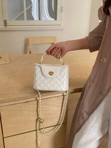 Luxury Niche Rhombus Chain Mini Handbag, New Fashion Women's Bag, Elegant Shoulder & Crossbody Bag - Beige - View 4