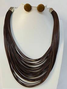 Maxi Waxed Multi-Strand Necklace Set With Button Earrings - 棕色的 - 查看 1