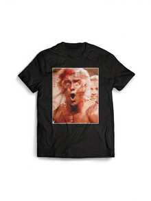 Camiseta Vintage Ric Flair '92 Wrestling Graphic para Mulheres - Camiseta unissex preta, folgada, de gramatura pesada 220 g/m², com o icônico design "Four Leg Lock" - Roupa retrô da lenda do wrestling para homens e mulheres, lavável à máquina, durável, item de fã. Solta e confortável. - Preto - Ver 1