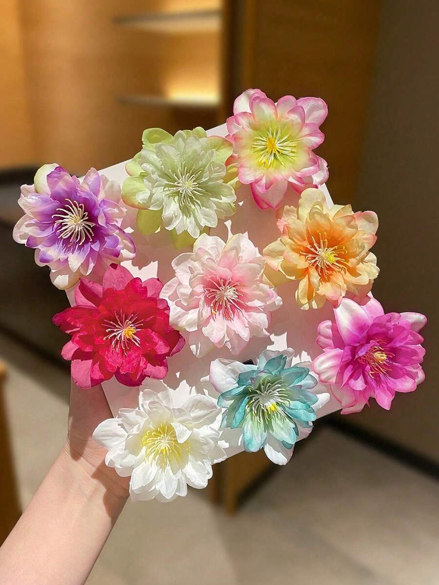 9个波西米亚风仿真花发夹，大号发夹，沙滩风发饰，花朵发夹，适合日常休闲、户外旅行、海滩度假。夏季配饰，夏威夷海滩必备单品，送给女朋友的礼物，夏季假日装饰。