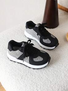 1 Pair Girls' Sports Shoes, Children's Casual Soft-Sole Sneakers, New Spring/Autumn Design - Black - View 5