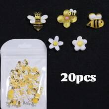 Five Resin Nail Art Designs Featuring Bees And Flowers, Freely Customize Your Nail Art. - Multicolor - View 8