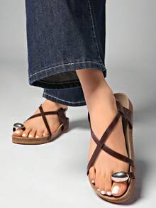 Sandal đế bằng quai kim loại trang trí mới mùa hè dành cho nữ - màu nâu - Xem 2