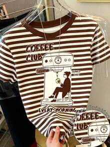 Áo thun nữ tay ngắn cổ tròn in chữ và sọc của Coffee Club Graphic, trang phục mùa hè cho nữ, màu trắng. - trắng - Xem 1