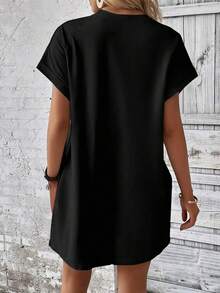 V Neck T Shirt Dress Black She Loved Worthy Enough She Is Me Print Casual Wear - 黑色 - 查看 4
