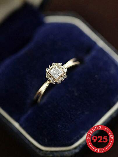 HuooNew 1pc 925 Sterling Silver Gold Plated Princess Cut Cubic Zirconia Halo Engagement Ring, Elegant Square Diamond Promise Ring, Low Allergy Vintage Bridal Jewelry, Perfect Gift