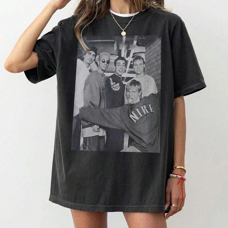 90s Boy Band Inspired Vintage Music Shirt Retro Pop Tour Aesthetic Tee Y2K Concert Style Graphic T ShirtMusic Fan Top Un - 黑色 - 查看 1