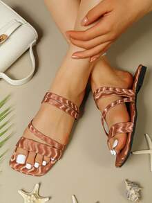 Sandálias rasteiras femininas com textura ondulada, bico quadrado, estilo slip-on, perfeitas para a praia no verão. - Laranja Queimado - Ver 6