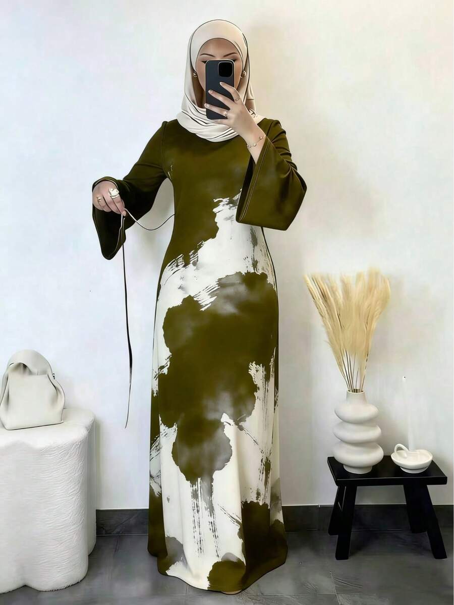Women's Elegant Flowing Arabic Robe, Ombre Print, Flared Sleeves, Round Neck Knit Long Kaftan Robe - Army Green - View 1