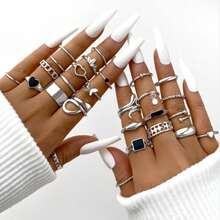 Set Of 27 Women's Stainless Steel Rings, Retro Gothic Style, With Unique Designs. - Plateado - Ver 5