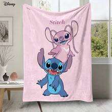 Couverture polaire imprimée violet clair minimaliste avec les personnages classiques de Disney Stitch et Angel. Couverture douce et légère pour se reposer et se réchauffer, convient pour le canapé, le lit, le salon, la chambre, le bureau, les voyages, toutes les saisons - couleur 1 - Voir 2