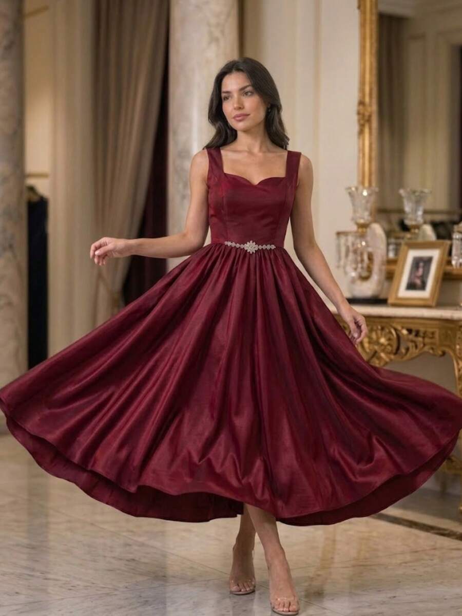Women's Elegant Solid Color Burgundy Sweetheart Midi Dress With Diamont And Back Detail - Burgundy - View 1