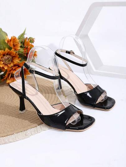 1 par de sandalias de tacón alto de color negro para adolescentes y mujeres jóvenes de talla grande, con parte superior de PU suave de unicolor + diseño de cordones y hebilla, puntera cuadrada y abierta, tacones altos elegantes y ligeros, adecuados para uso casual, fiesta, escuela, viajes, primavera/verano 2026