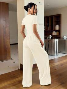 Conjunto de dos piezas básico  2026: camiseta corta ajustada manga corta + pantalón ancho holgado negro, ideal para verano y uso diario casual - Albaricoque - Ver 2
