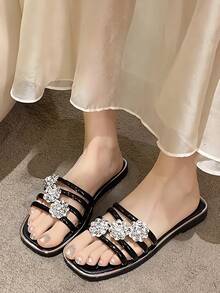 Nuevas sandalias de playa para vacaciones de verano,diseño moda,punta cuadrada,sandalias con flor de strass para mujer,pantuflas planas ligeras ideales para uso diario y salidas - Negro - Ver 4