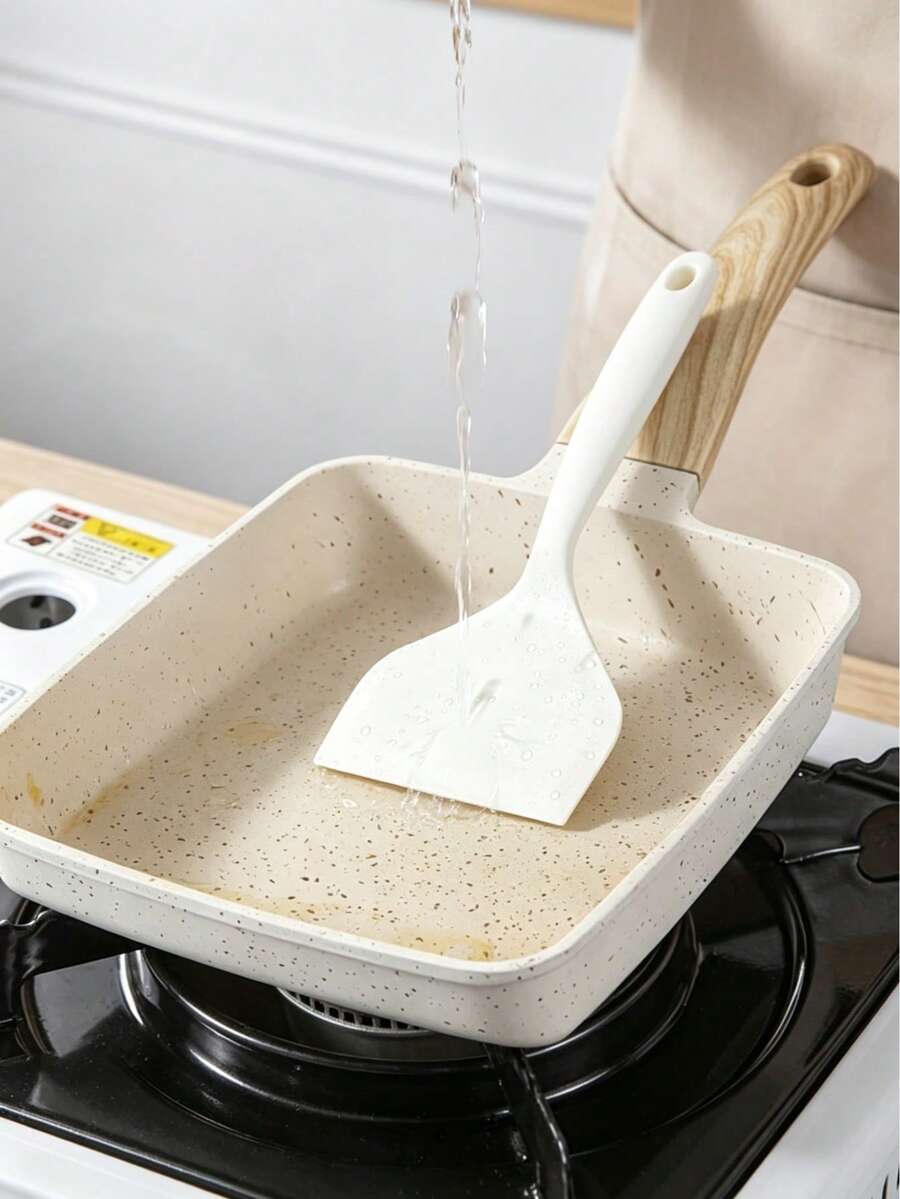 Muỗng silicon chuyên dụng để làm trứng tráng (tamagoyaki), muỗng chịu nhiệt làm trứng ốp la, xẻng nấu ăn chống dính, dụng cụ lật thức ăn bằng silicon trong nhà bếp. - Nhiều màu - Xem 1