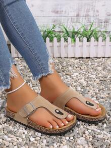 Sommeressentiell! Klassische khakifarbene vielseitige Slip-On Sandalen mit verstellbarem Schnallenverschluss, minimalistisch aber langanhaltend, weiche korkähnliche Sohle passt sich der Fußform an, mühelos elegant zu jedem Outfit - Khaki - Übersicht 4