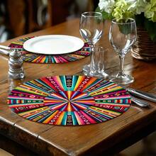 一套1/2/4/6/8/300个直径36厘米的圆形餐垫，设计灵感源自历史月，饰以红黄绿几何太阳图案和南美彩虹放射状图案。采用厚实耐磨面料，防水防油，易于清洁，锁边工艺精湛，并运用了2D平面印刷技术。 - 彩色 - 查看 9