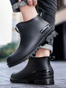 Botas de lluvia unisex para hombre y mujer, diseño sencillo de color sólido ideal para parejas, calzado exterior impermeable con suela antideslizante y resistente al desgaste, versátiles para combinar cualquier look, perfectas para días lluviosos, acampadas, pesca y paseos en la playa. - Negro - Ver 3