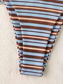 New Sexy Vintage Blue Striped Patchwork Print Twist Front Bikini Set For Women, Summer - Multicolor - View 5