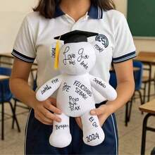 Peluche Personalizable para Graduación  Oso de Felpa para Firmas y Recuerdos 2024, Ideal para Dedicatorias, Regalo Original para Estudiantes, Suave y Decorativo - Blanco - Ver 3